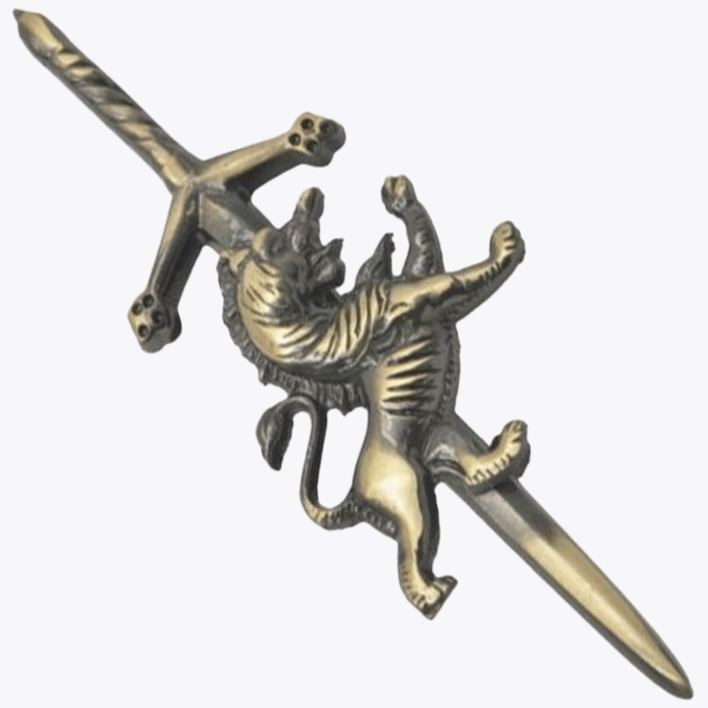 Anitque Highland Scottish Rampant Lion Kilt Pin - Kilt Kingdom